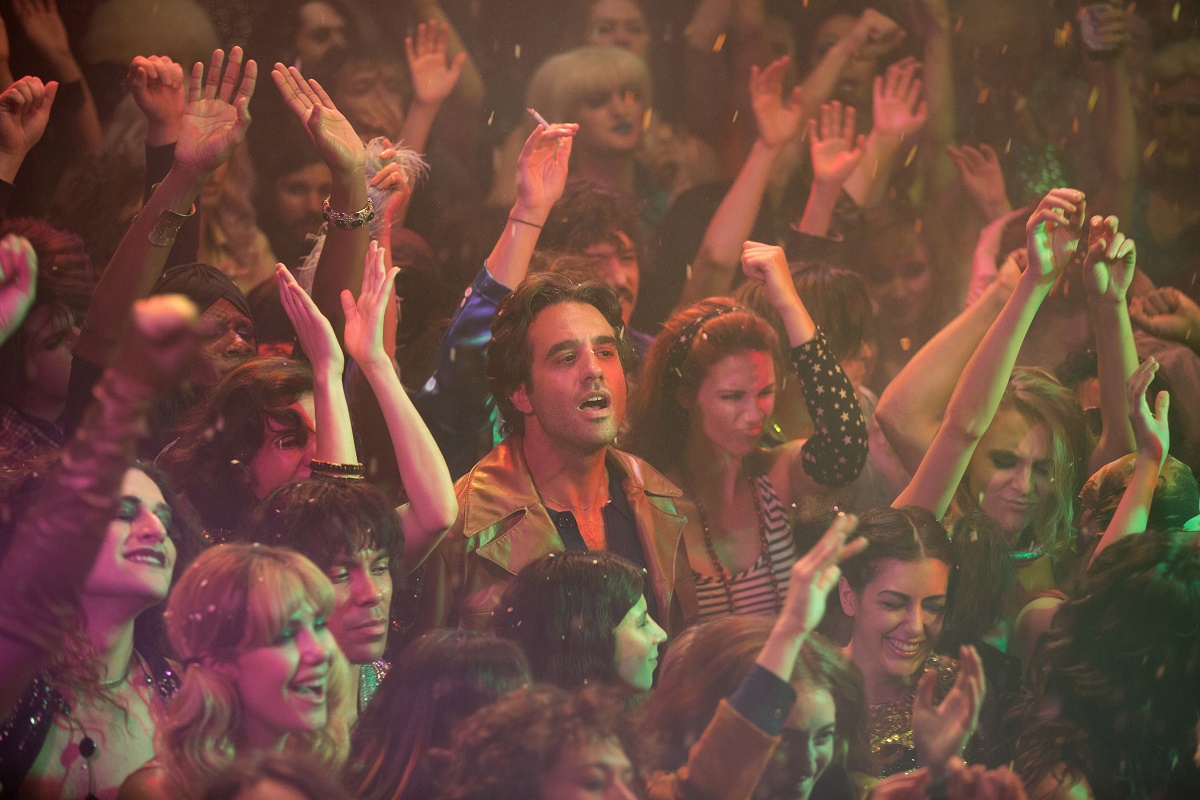 HBO’s Ambitious “Vinyl” Takes Its Time
