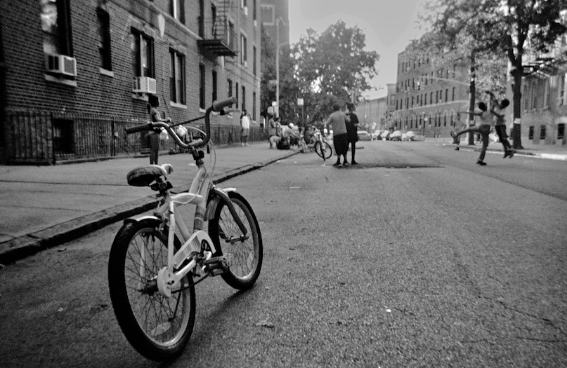 Overheard lives: an appreciation of eavesdropping in the city