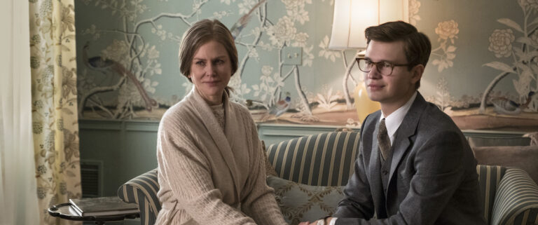 The Goldfinch movie review & film summary (2019) | Roger Ebert