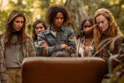 “Yellowjackets” Finally Gets Its Bite Back With Season Three