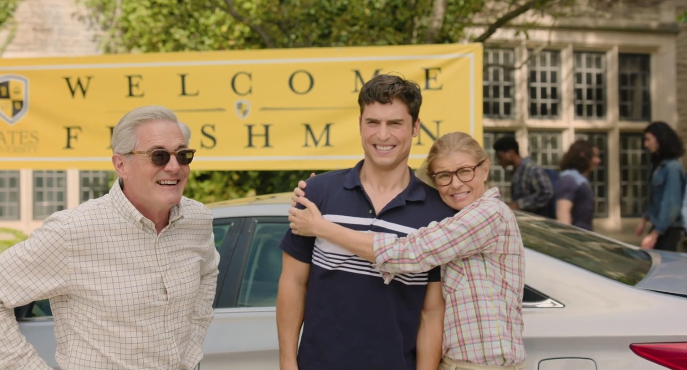 Though Uneven, ‘Overcompensating’ Is a Promising New Comedy