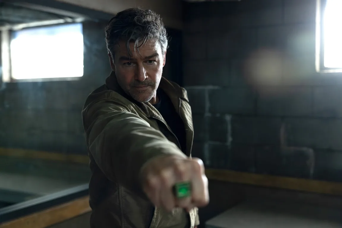 Lanterns Green Lantern DC Kyle Chandler Aaron Pierre HBO Max TV Review