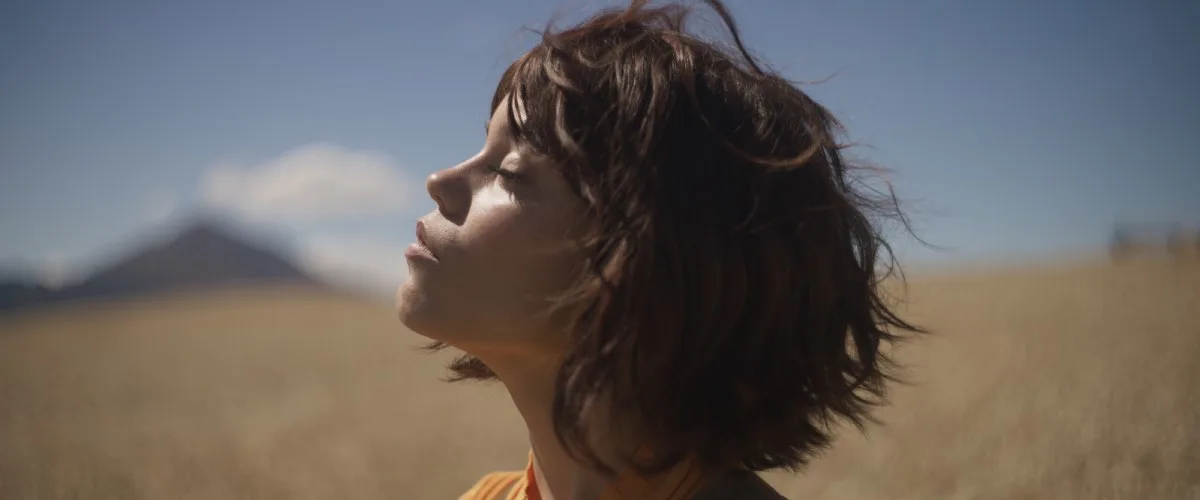 Klara and the Sun Taika Waititi Film Review